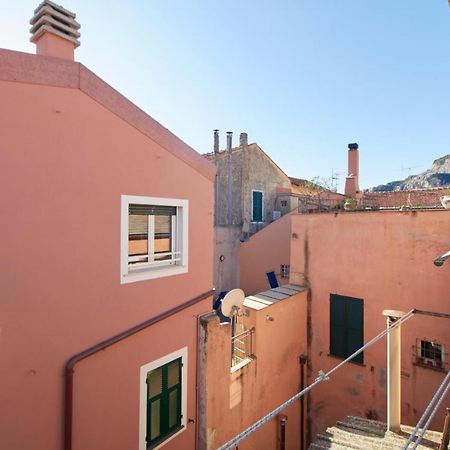 Casa Cici A 50 Mt Dal Mare Finale Ligure Exterior foto
