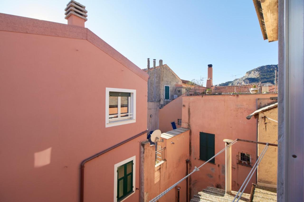 Casa Cici A 50 Mt Dal Mare Finale Ligure Exterior foto
